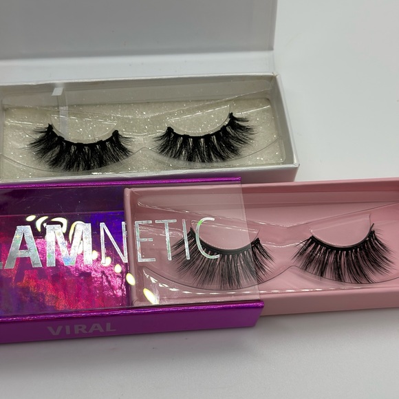 ❤️🆕 Moxielash magnetic false eyelashes “Bougie” and Glamnetic’s in “Viral” - Picture 2 of 2